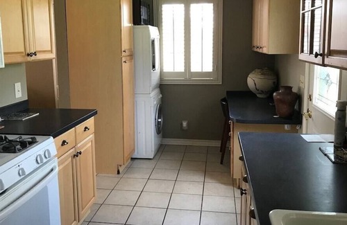 Norman House | Campus home Picasso's Pad