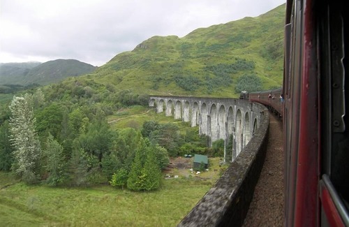 Glenfinnan Cottage | Cozy Camus Slatach: Perfect for Families and Pets