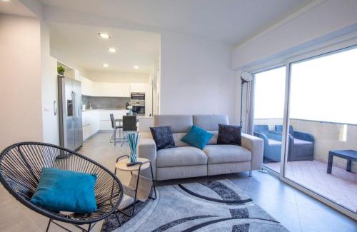 Bergeggi Apartment | Oceanfront Retreat at Camy’s Sunset Bay with Pool Access