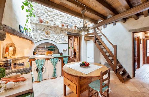 La Vall de Santa Creu Villa | Discover Oceanfront Bliss at Can Baldiret - 4 Star Escape