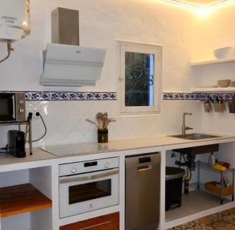Formentera House | Discover Can Brilla: Pet-Friendly Retreat with Pool Access