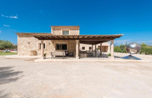 Sencelles Villa | Discover Can Brivo: Family-Friendly Hotel with Pool