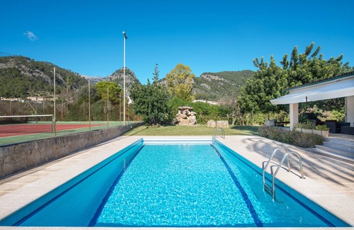 Selva Villa | Indulge at Can Calistro: Villa with Private Pool & WiFi