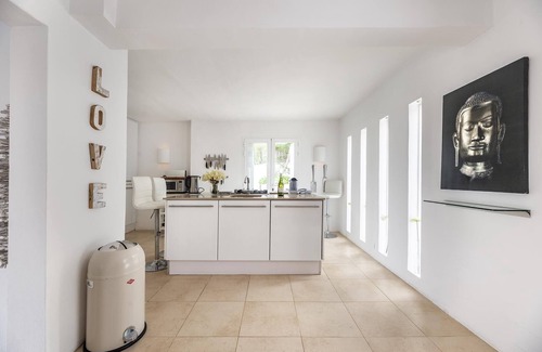 Sant Antoni de Portmany Villa | Premium CAN Calma Villa with Pool & BBQ for Family Fun