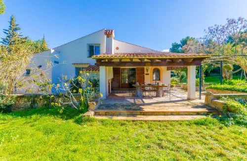 Campos Ski Chalet | Oceanfront Escape at Can Capulla 8: Perfect for Families
