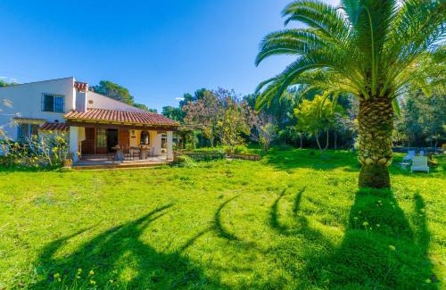 Campos Ski Chalet | Oceanfront Escape at Can Capulla 8: Perfect for Families