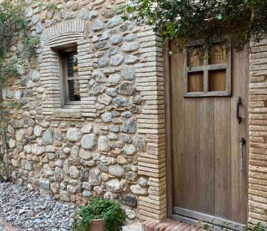 Perelada Hotel | Pet Friendly Stay at Can Carbó de Peralada - 8.6/10 Rated