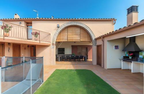 Vilamacolum Apartment | Can Centena