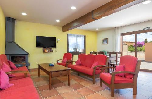 Vilamacolum Apartment | Can Centena