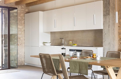 Consell House | Experience Comfort at CAN CUNSO 20: Pool, Spa & More
