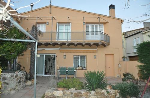 Cassa de la Selva Hotel | Discover Can Déu del Firal: Family-Friendly Retreat