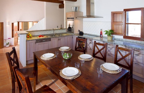 Sant Francesc Xavier Villa | Can Noves: Ideal Villa with Pet-Friendly Amenities