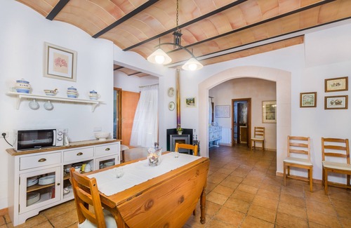 Llucmajor Villa | Can Fosquet - Traditional Villa with Private Pool & Free WiFi