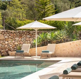 Pollensa Villa | Discover Can Guillem Bet: Family-Friendly with Pool Access