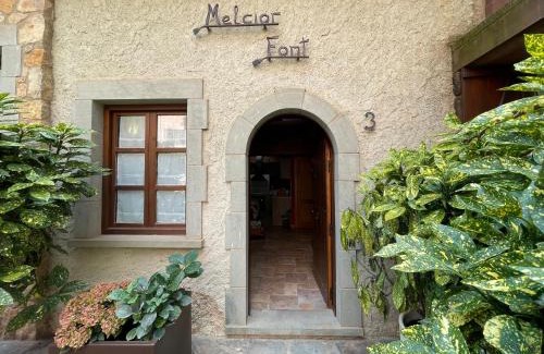 Prades Apartment | Top-Rated Can Llorenç: Family-Friendly & Accessible Stay