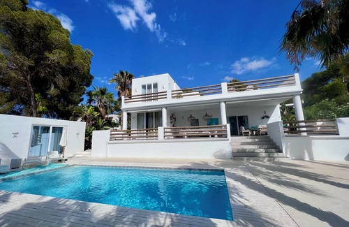Cala Comte Villa | Escape to Can Love: Sea View, Sunset & Poolside Bliss