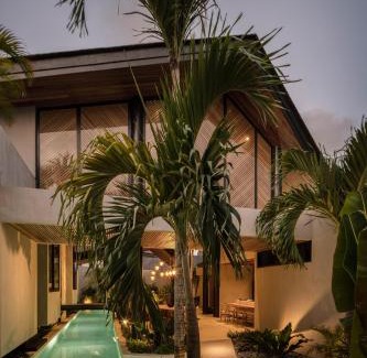 Umalas Villa | Relax at Can Maestro with Inviting Pool Amenities