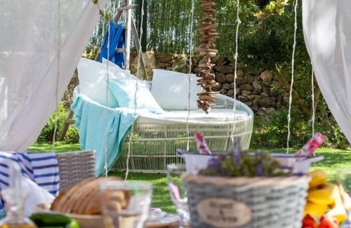 Vilafranca de Bonany Villa | Can Marc - Inviting Home with Pool and Garden in Vilafranca
