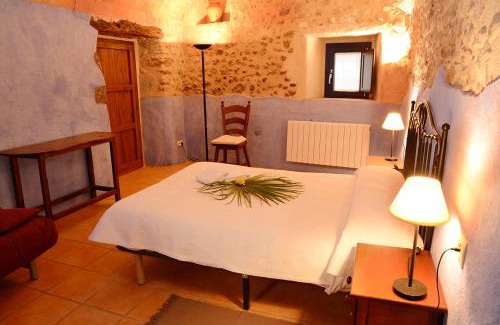 Ventallo House | Relaxing Stay at Can Marisch Les Corts - Oceanfront Bliss
