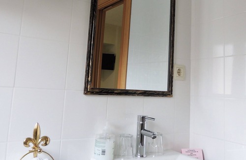 Angles House | Relax at Can Massot: Spa, Restaurant & Family-Friendly Stay
