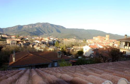 Santa Pau House | Discover CAN MENCIÓ - Les Costes: Oceanfront Paradise