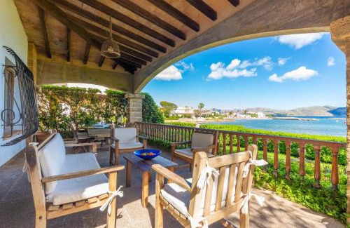 es Bacares Ski Chalet | Family-Friendly Retreat at Can Mir - 4-Star Comfort Awaits