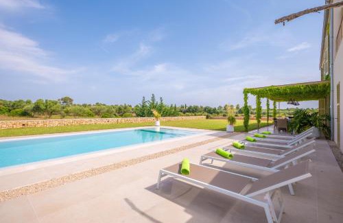 Manacor Villa | Experience Can Mosca: 4-Star Oceanfront Paradise