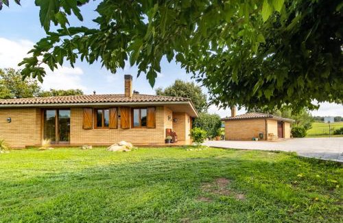 Bescano Ski Chalet | Can Noguer Casa con piscina y jardín
