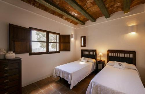 Sant Francesc Xavier Villa | Discover Can Noves: Family-Friendly Villa with 2 Suites
