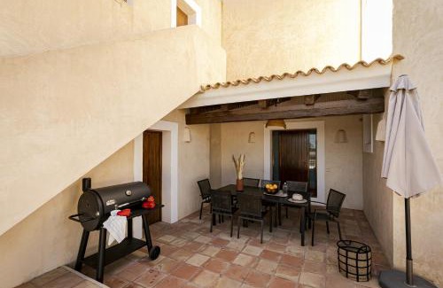 Sant Francesc Xavier Villa | Discover CAN NOVES - Family-Friendly Villa with 2 Suites