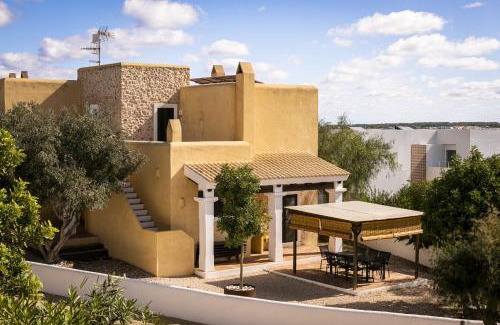 Sant Francesc Xavier Villa | Discover CAN NOVES - 4-Bedroom Villas for Memorable Getaways
