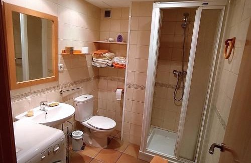 Els Pallaresos House | Pet-Friendly Retreat at Can Panxeta - Rated 8.8/10