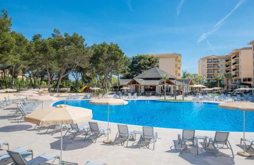 Can Picafort Hotel | Discover Can Picafort Palace: Oceanfront Family Retreat