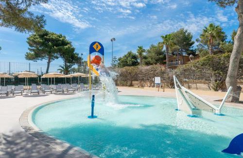 Can Picafort Hotel | Discover Can Picafort Palace: Oceanfront Family Retreat