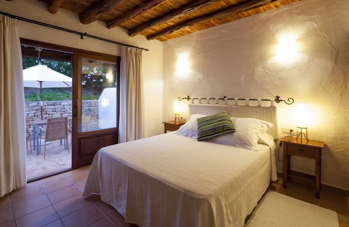 Sant Joan de Labritja House | Experience Can Planells: Guest Rated 9.8 with Pool & Spa