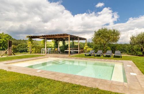 Brunyola House | Explore Can Pons De Dalt: Family-Friendly Retreat