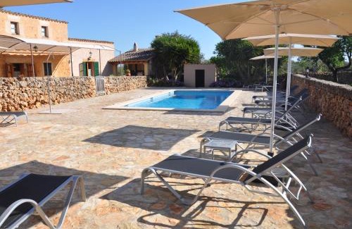 Lloret de Vistalegre House | Can Porretí Agroturisme: Oceanfront Retreat with Pool