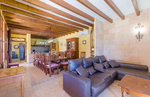 Lloseta Villa | Elegant Villa Can Salat with Private Pool in Lloseta
