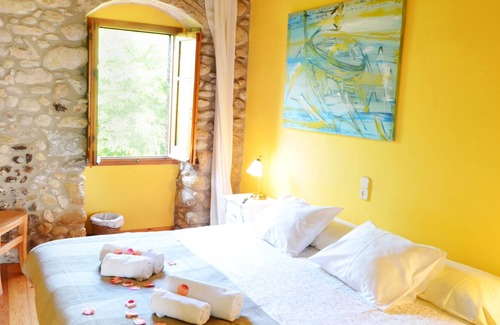 Crespia House | Discover Can Sisó: Family-Friendly Rural Getaway in Girona