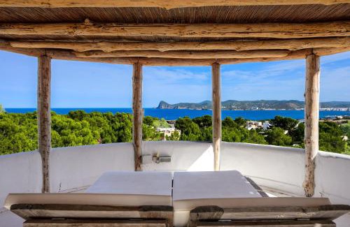 San Antonio Bay House | Discover Comfort at Can Taika - Family-Friendly Retreat