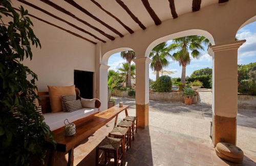 Sant Joan de Labritja Villa | Discover Can Toni D'en Cova - Family-Friendly Retreat