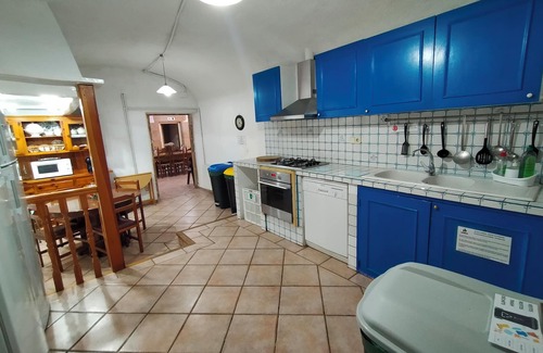 Riudarenes Cottage | Discover Can Torrelles: A Pet-Friendly Retreat for Groups