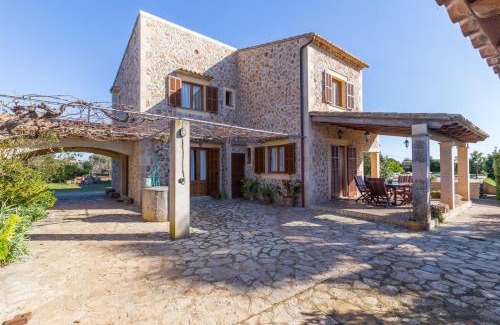 Campanet House | Experience Oceanfront Bliss at Pont Petit Hotel