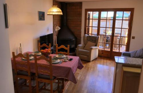 Vilallonga de Ter Apartment | Relax at Can Vilà - Vall de Camprodon, Pet-Friendly Retreat