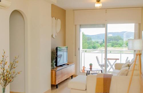 Santa Barbara Apartment | Oceanfront Apartamento Can Xavi with Pool & 9.4/10 Rating