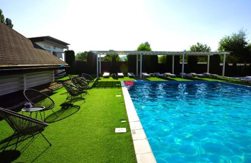 Kid'osh Villa | Experience Canada's Oceanfront Bliss with Top Amenities