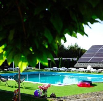 Kid'osh Villa | Experience Canada's Oceanfront Bliss with Top Amenities