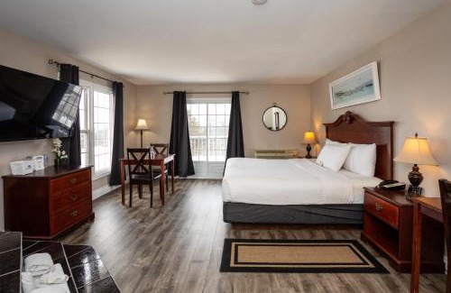 Charlottetown Hotel | Pet-Friendly Comfort at Canada's Best Value Inn & Suites