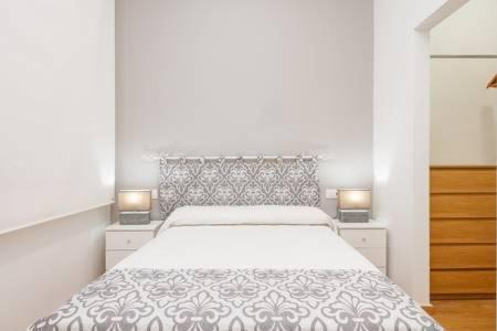 Ciudad Jardin Apartment | Discover Canadian 1: Highly Rated with a Guest Score of 9.1