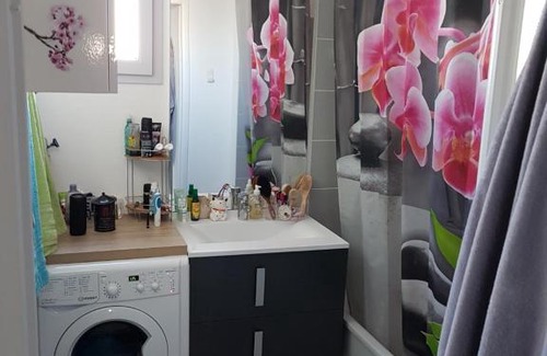 Castanet-Tolosan Bed & Breakfast | Family-Friendly Retreat at Canal du Midi with Great Reviews